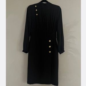 Eva Mendes long sleeve midi black dress